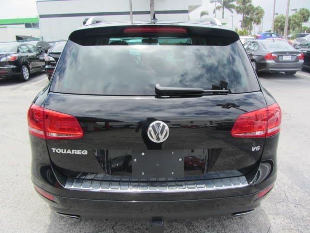 Volkswagen Touareg 2013 photo 34