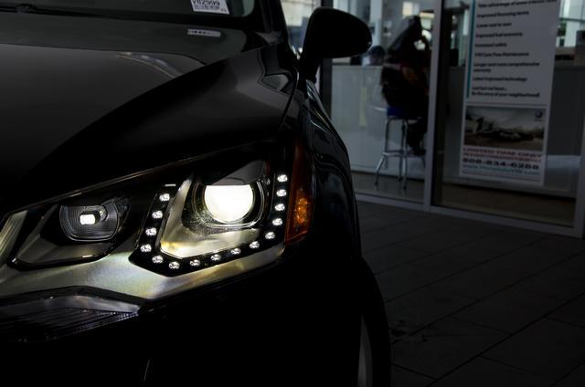 Volkswagen Touareg 2013 photo 4