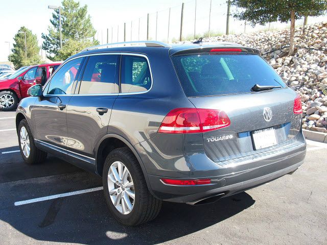 Volkswagen Touareg Hd Bucket SUV