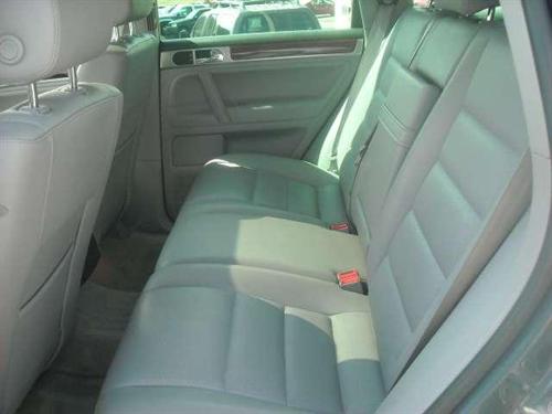 Volkswagen Touareg 2 2004 photo 3