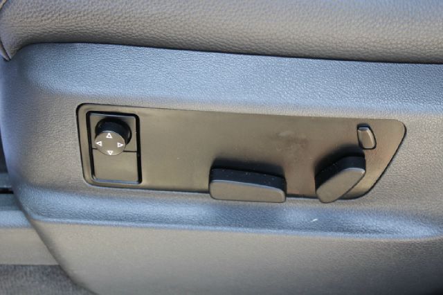 Volkswagen Touareg 2 2008 photo 32