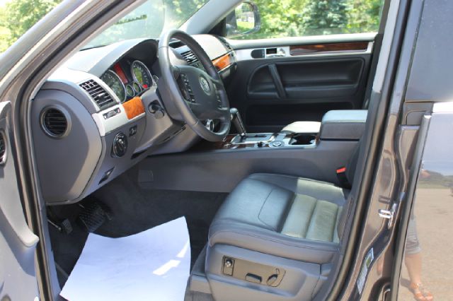 Volkswagen Touareg 2 2008 photo 8