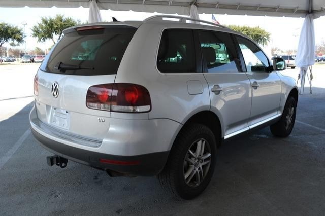 Volkswagen Touareg 2 2008 photo 4