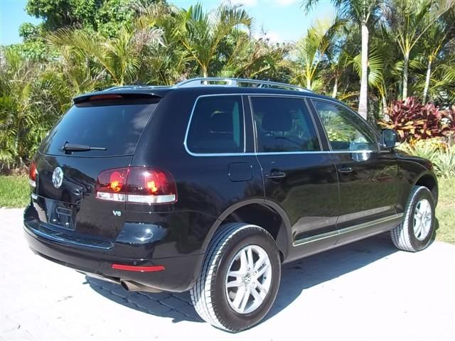 Volkswagen Touareg 2 2008 photo 2