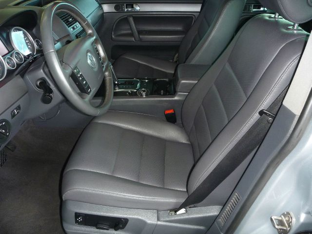 Volkswagen Touareg 2 2008 photo 11