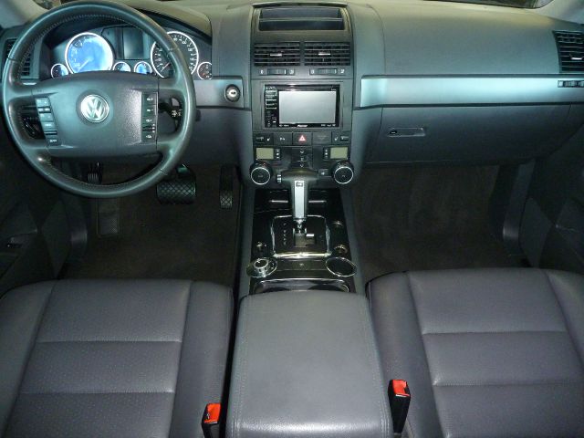 Volkswagen Touareg 2 2008 photo 13
