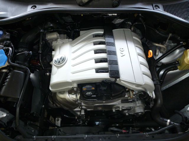 Volkswagen Touareg 2 2008 photo 2