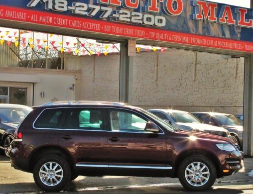 Volkswagen Touareg 2 2008 photo 1