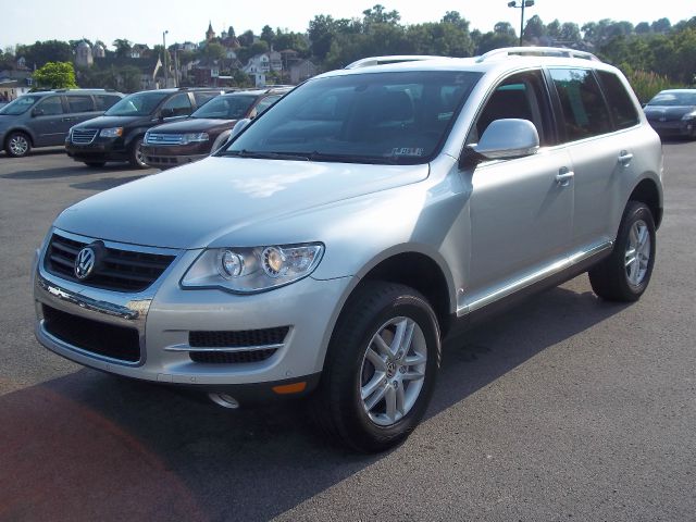 Volkswagen Touareg 2 2008 photo 3