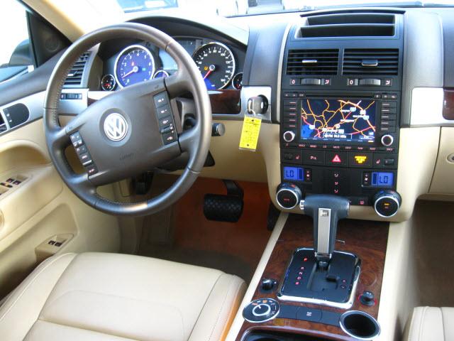 Volkswagen Touareg 2 2008 photo 4