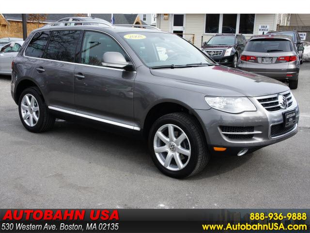 Volkswagen Touareg 2 Limited 4D Utility 4WD Sport Utility