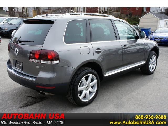 Volkswagen Touareg 2 2008 photo 1