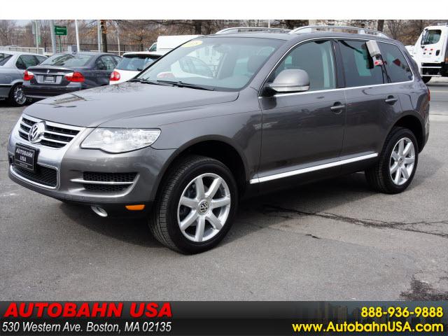 Volkswagen Touareg 2 2008 photo 3