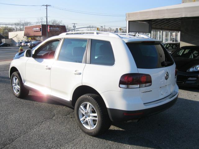 Volkswagen Touareg 2 2008 photo 1