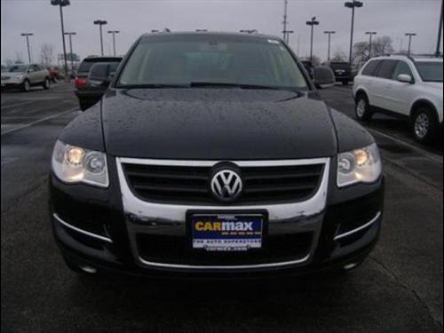 Volkswagen Touareg 2 Red Line Other