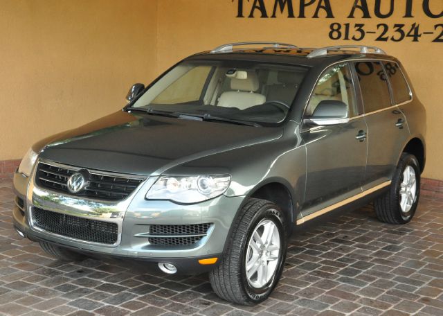 Volkswagen Touareg 2 2008 photo 1