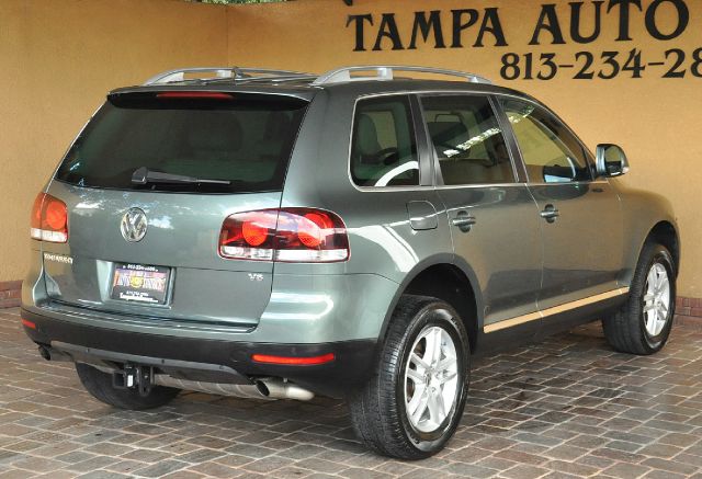 Volkswagen Touareg 2 2008 photo 3