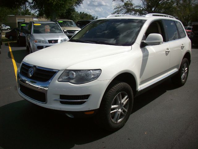 Volkswagen Touareg 2 2008 photo 3