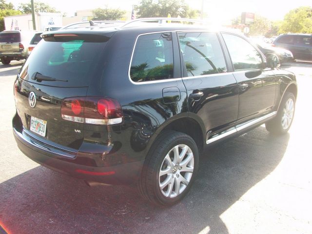 Volkswagen Touareg 2 2008 photo 1