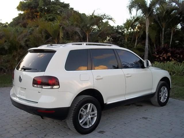 Volkswagen Touareg 2 2008 photo 2