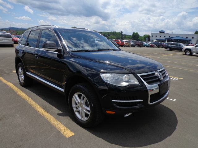 Volkswagen Touareg 2 2008 photo 2