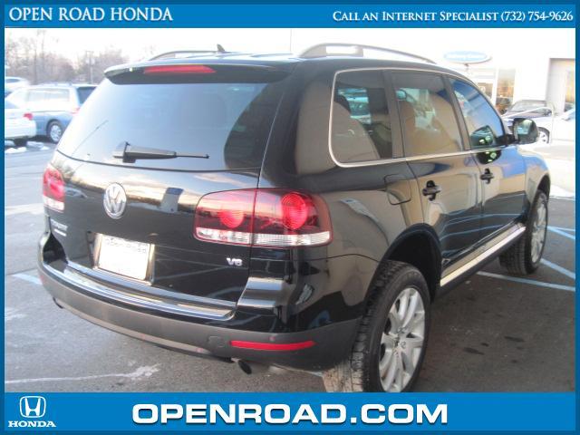 Volkswagen Touareg 2 2008 photo 3