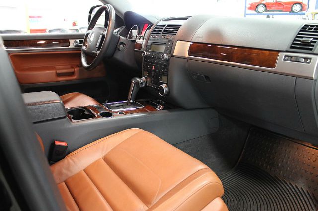 Volkswagen Touareg 2 2008 photo 18