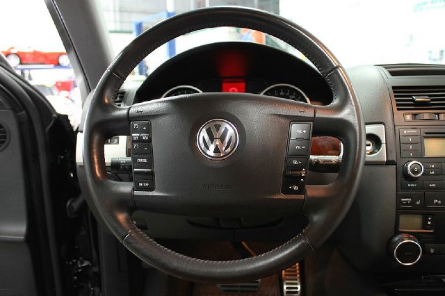 Volkswagen Touareg 2 2008 photo 59