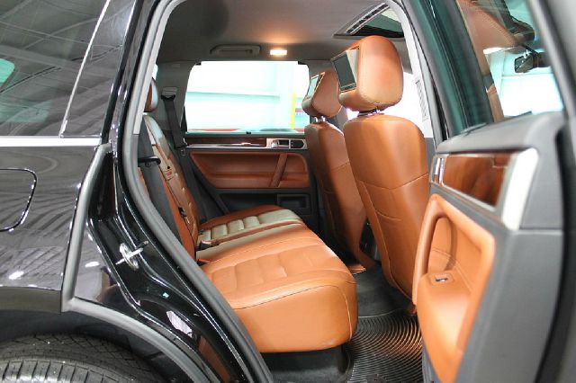 Volkswagen Touareg 2 2008 photo 6