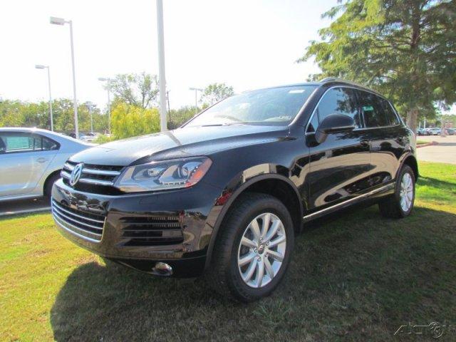 Volkswagen Touareg 2 Hd Bucket Sport Utility