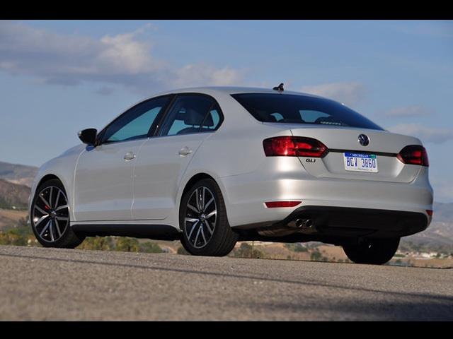 Volkswagen Unspecified Sedan V/6 Other