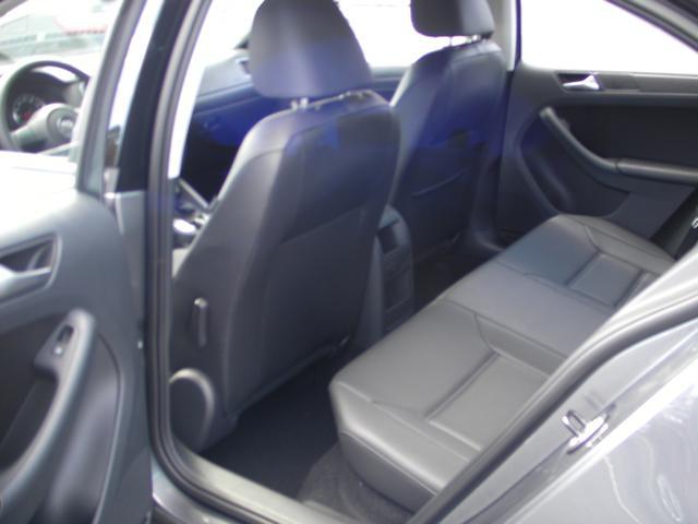 Volkswagen Unspecified Vogue Tires Other