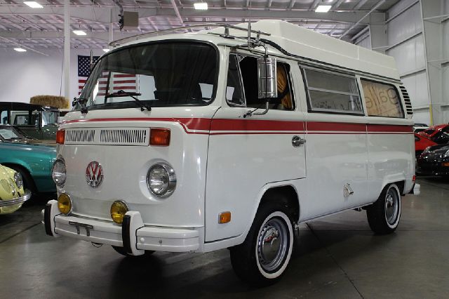 Volkswagen Vanagon 1974 photo 4