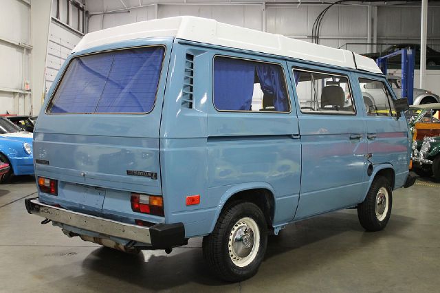 Volkswagen Vanagon 1980 photo 1