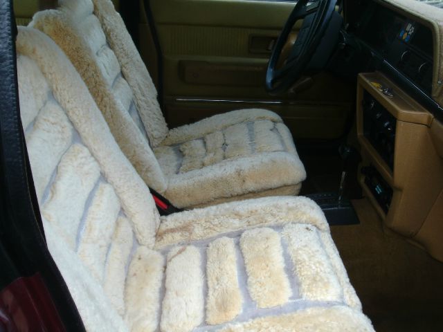 Volvo 240 1981 photo 2