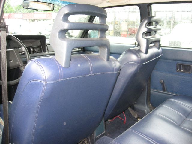 Volvo 240 1988 photo 15