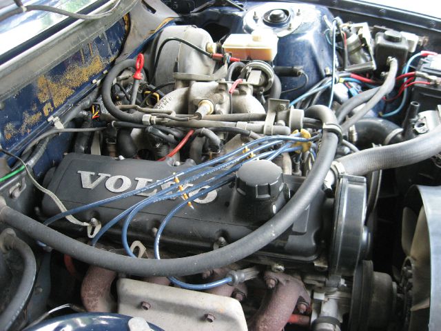 Volvo 240 1988 photo 19