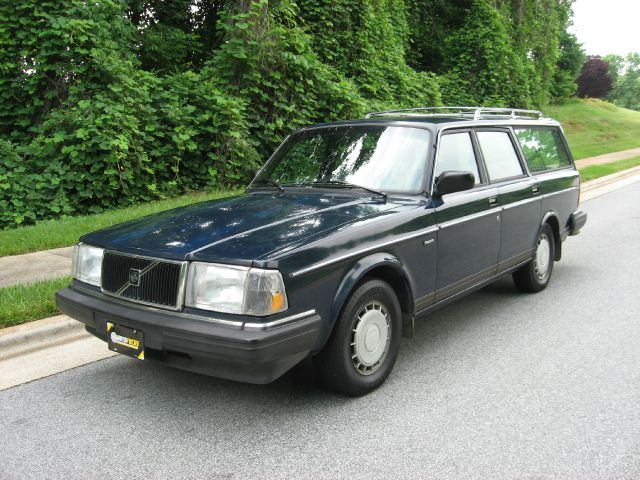Volvo 240 1988 photo 34