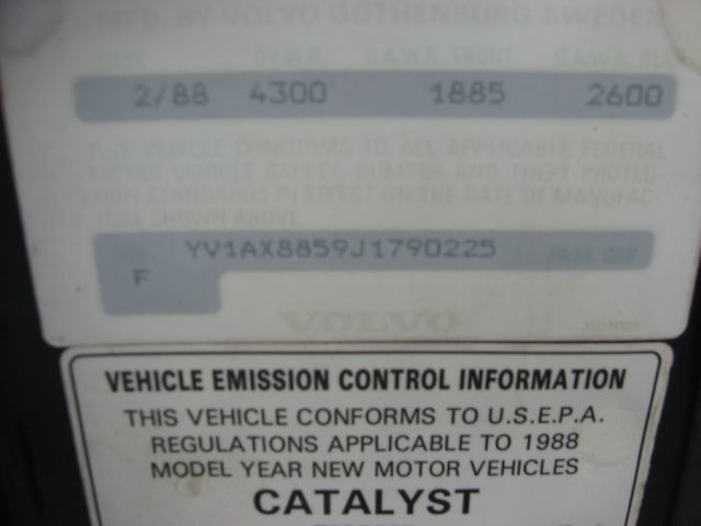 Volvo 240 1988 photo 38