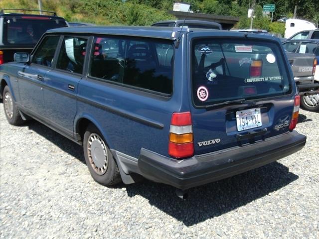 Volvo 240 1990 photo 1