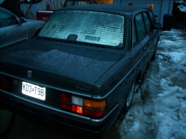 Volvo 240 1991 photo 1