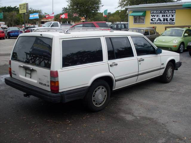 Volvo 740 Series 1988 photo 2
