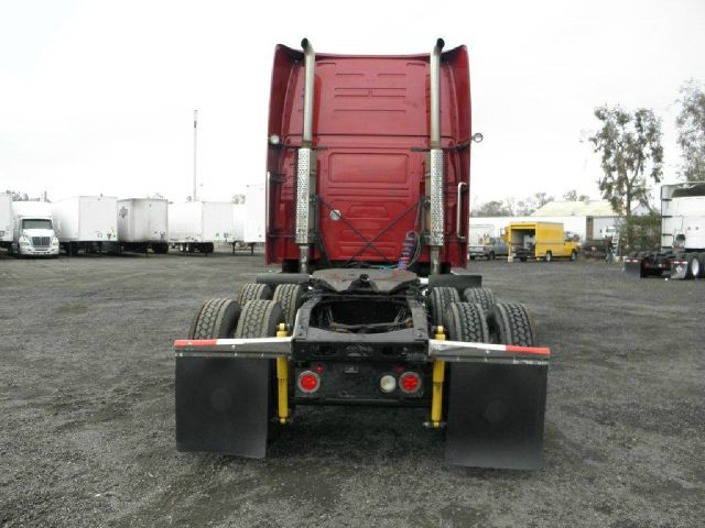 Volvo 780 2007 photo 3