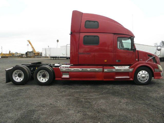 Volvo 780 2007 photo 4