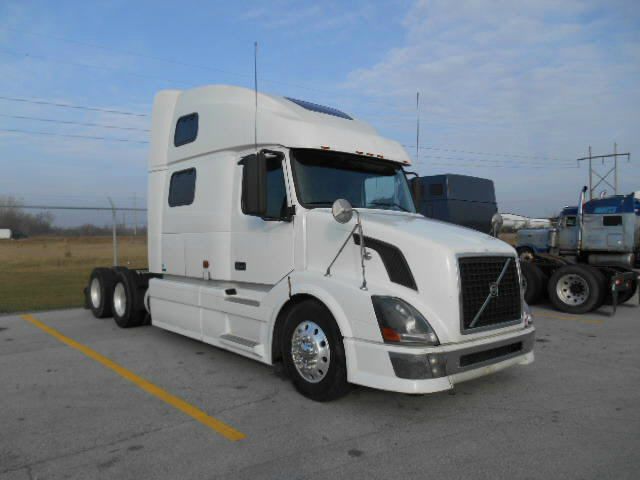 Volvo 780 2008 photo 3