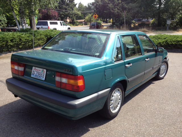 Volvo 850 Series Unknown Sedan