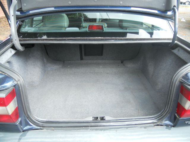 Volvo 850 Series Series 4 Sedan