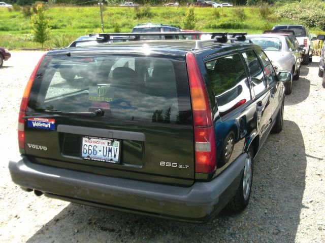 Volvo 850 Series 1996 photo 3
