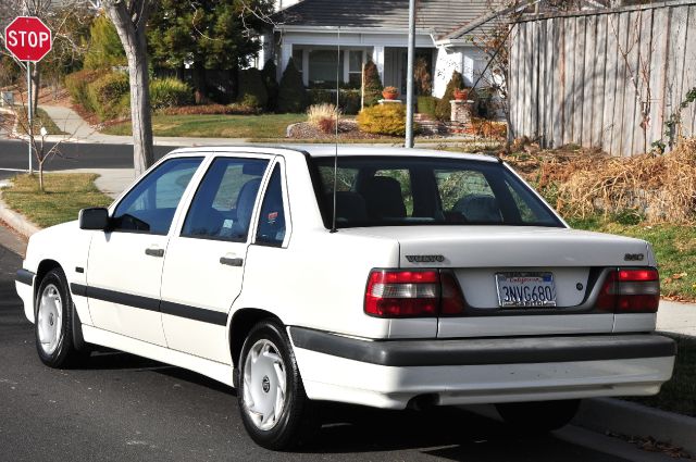 Volvo 850 Series 1996 photo 2