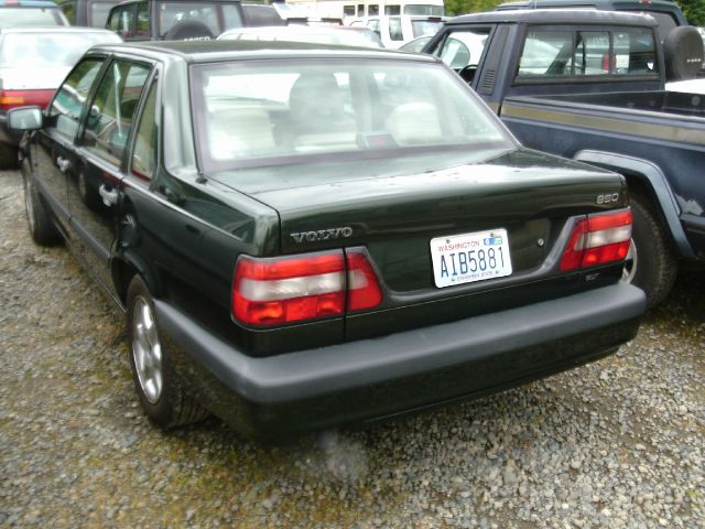 Volvo 850 Series 1996 photo 2